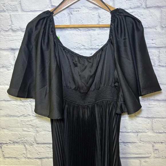 Baltic Born Aubree Accordion Pleated V-Neck A-Line Midi Dress Black Large NWT - Picture 6 of 16